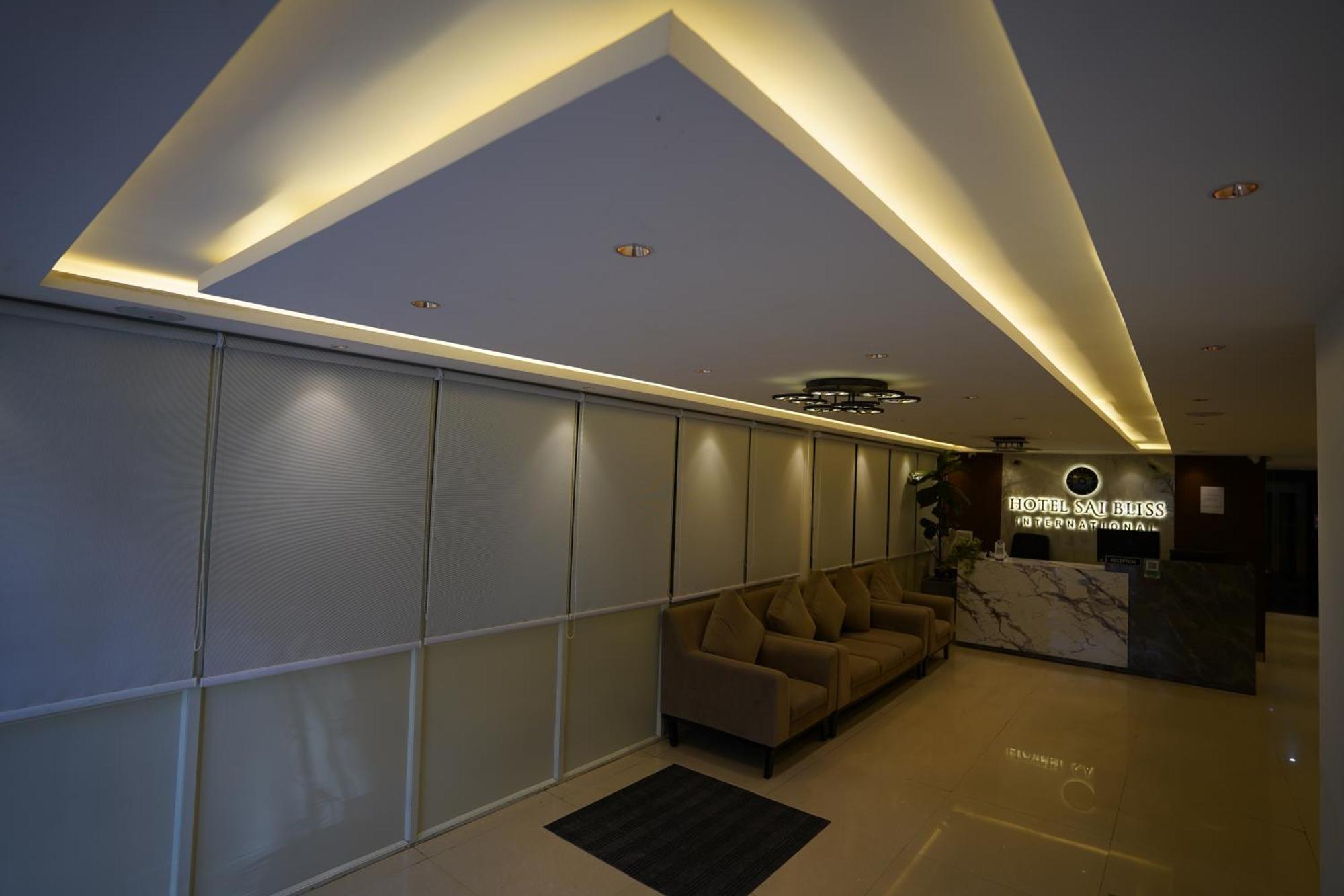Hotel Sai Bliss Residency, Manyata Tech Park Bangalore Exterior foto