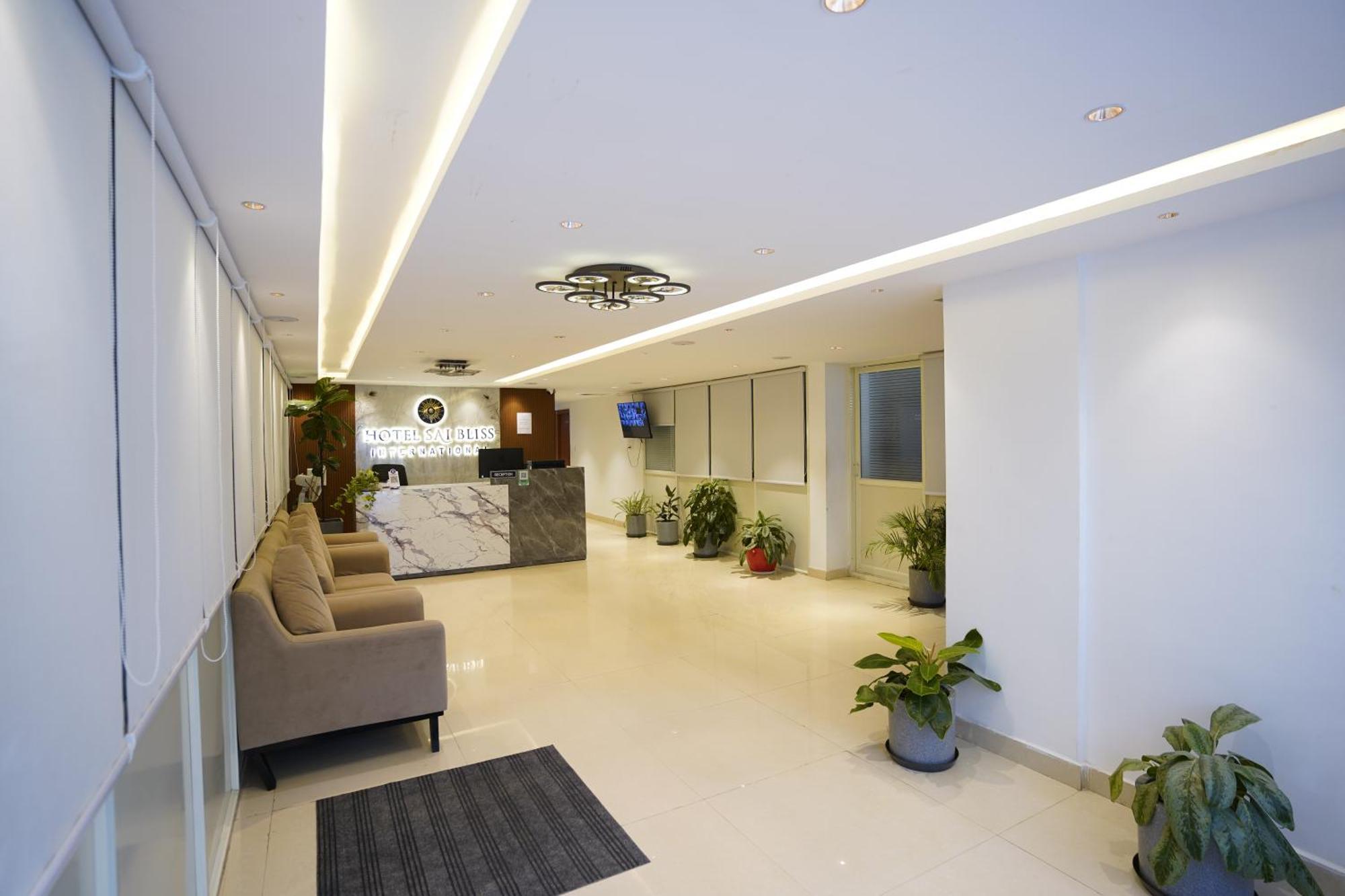 Hotel Sai Bliss Residency, Manyata Tech Park Bangalore Exterior foto